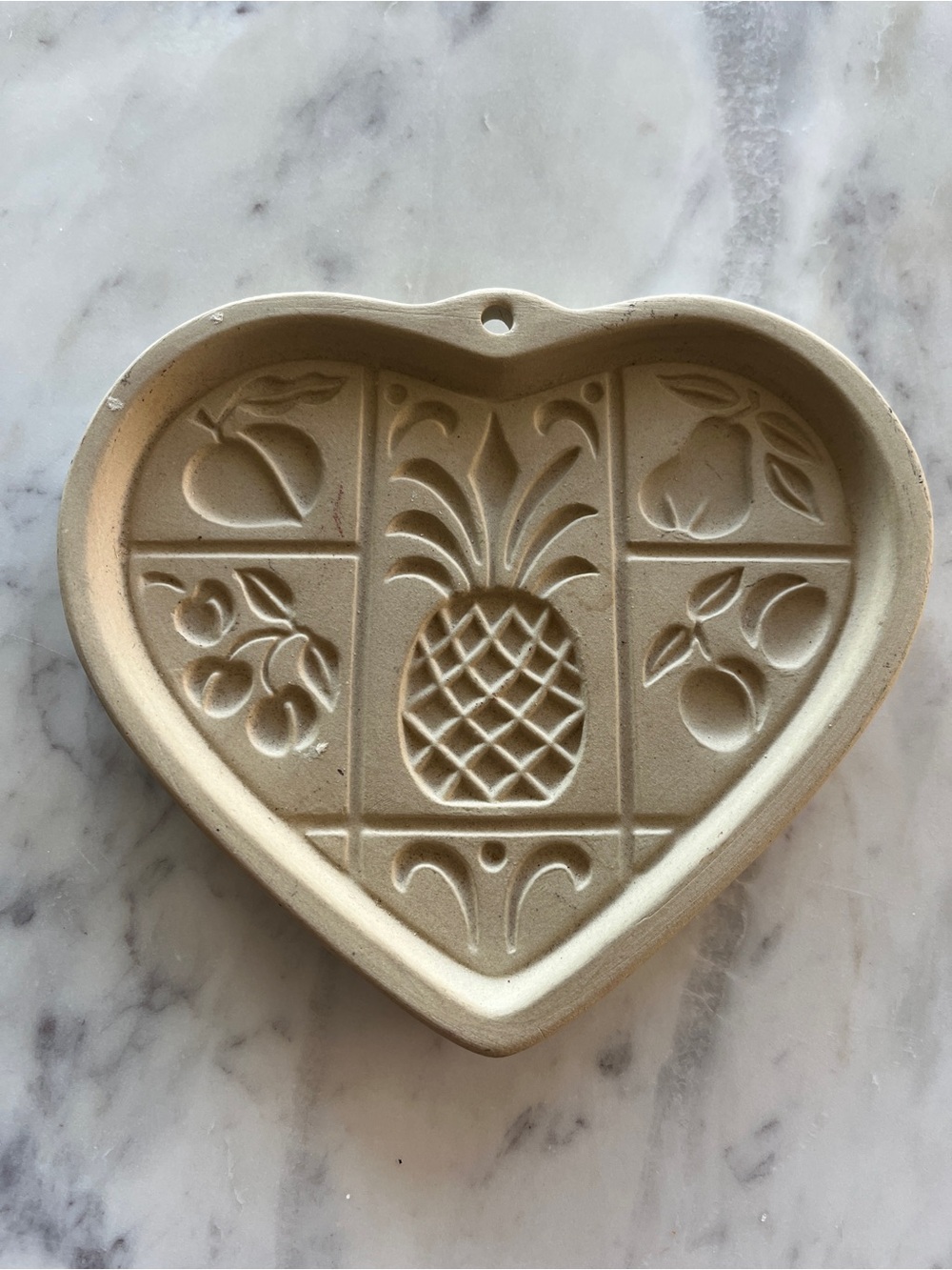 Vintage 2001 Pampered Chef Hospitality Heart Stoneware Cookie Mold #2925 Family